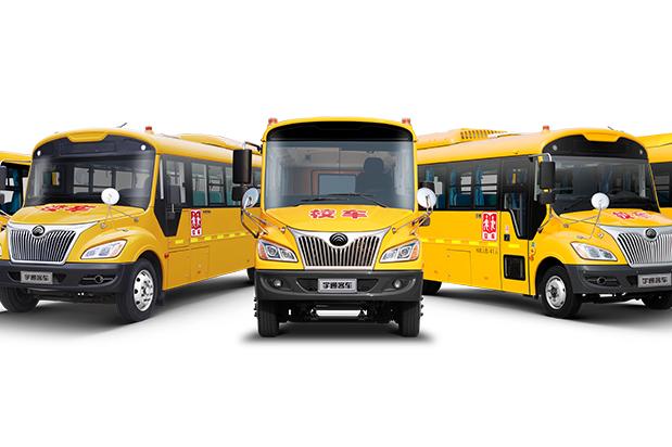 “小手拉大手·平安校車行”——麻城市第二幼兒園白果園區校車安全應急演練紀實